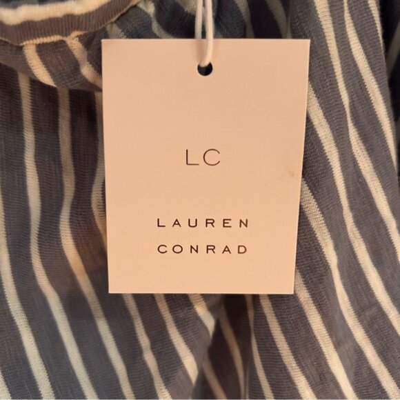 Lauren Conrad Striped Gray Ruffle Sleeve Top Size Large - Picture 4 of 6